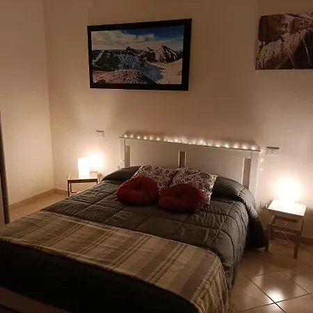 Appartement Cozy House Con Corte Privata In Centro Storico Aq *