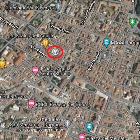 Cozy House Con Corte Privata In Centro Storico Aq