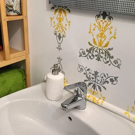 דירה Cozy House Con Corte Privata In Centro Storico Aq