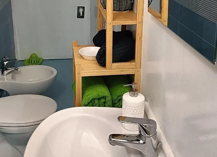 Cozy House Con Corte Privata In Centro Storico Aq LʼAquila